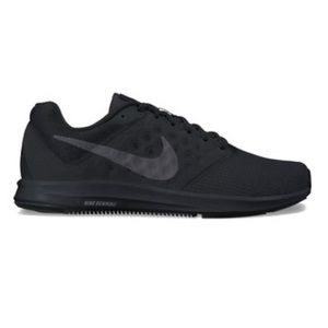 Nike Downshifter 7 size 6.5